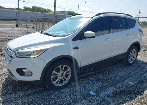 2017 Ford Escape Se z USA, uszkodzony, nr VIN 1FMCU0GD5HUA60110